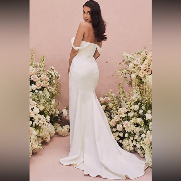 HOUSE OF CB 'Delphine' Ivory Draped Corset Bridal Gown Size S Small NWOT - Picture 2 of 16